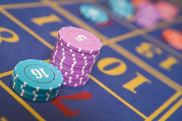 volcano 19 slot Surabaya Live Table